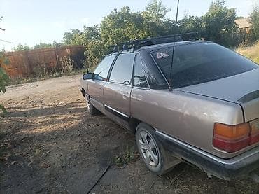 Audi 100: 1989 г., 2.3 л, Бензин, Седан — 3