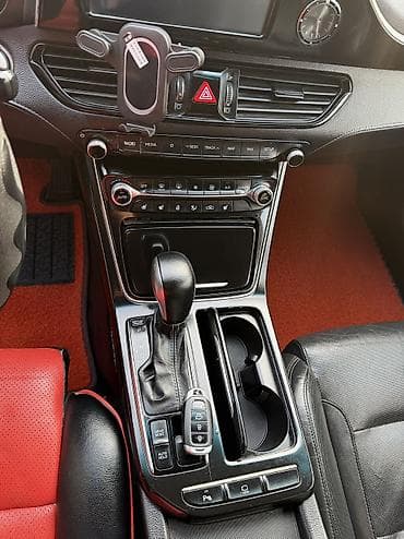 Транспорт: Hyundai Grandeur: 2018 г., 3 л, Автомат, Газ, Седан — 8