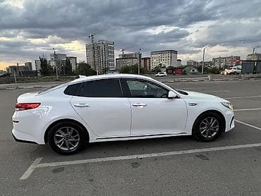 Kia K5: 2018 г., Седан — 3