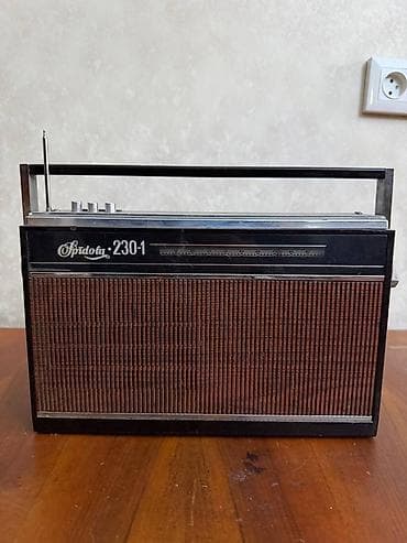 чихлы на авто: Портативные радиоприёмники (несколько моделей) 1) VEF-317 - Настройка — 10