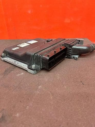 Детали двигателя и моторы в сборе: Блок управления Toyota Mark 2AZFE (б/у) — — — — — WeStock — — 4