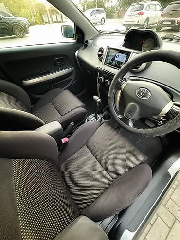 ist: Toyota Ist: 2004 г., 1.5 л, Автомат, Бензин, Хэтчбэк — 8