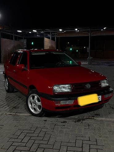 outback 2017: Volkswagen Vento: 1992 г., 1.8 л, Механика, Бензин, Седан — 6