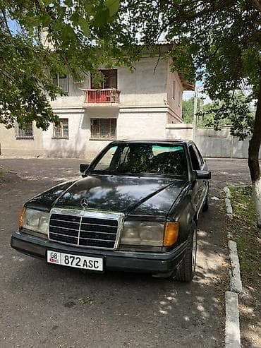 Mercedes-Benz W124: 1991 г., 2.3 л, Кол менен иштөөчү, Бензин, Седан — 2