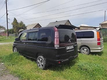 Honda Stepwgn: 2005 г., 2 л, Автомат, Бензин, Минивэн — 4