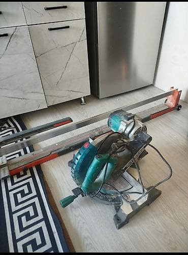 Пилы: Торцовочная пила и направляющие рейки для точной распиловки. углорез — 1