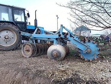 Дисковая борона прицепная - Тип: навесная/прицепная к трактору at lalafo.kg Дисковая борона прицепная - Тип: навесная/прицепная к трактору