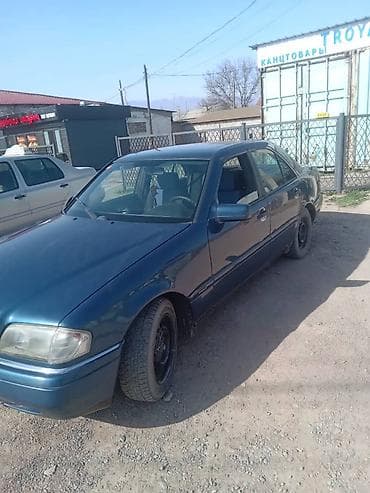 Mercedes-Benz C-Class: 1993 г., 1.8 л, Механика, Бензин, Седан