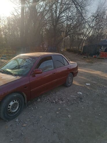 продаю в связи с переездом: Mitsubishi Lancer: 1993 г., 1.6 л, Механика, Бензиновая, Седан — 3