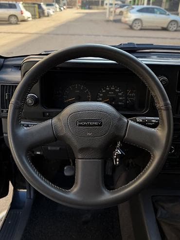 авто портал: Opel Monterey: 1995 г., 3.2 л, Механика, Бензин, Внедорожник — 8