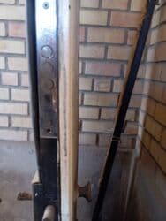 бу эшиктер ош: Ички эшик айнек менен, 200 * x 80 см, Колдонулган — 4