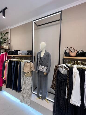 Кронштейн Для одежды, Материал: Металл, С подсветкой, Новый