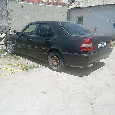 лобовое стекло w211: Mercedes-Benz C-Class: 1997 г., Седан — 3