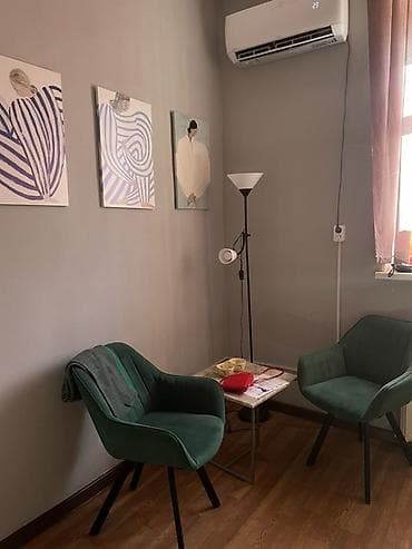 почасовые: Кабинет Для курсов, Для репетитора 16 м², Долгосрочно, 1 линия, С оборудованием — 4
