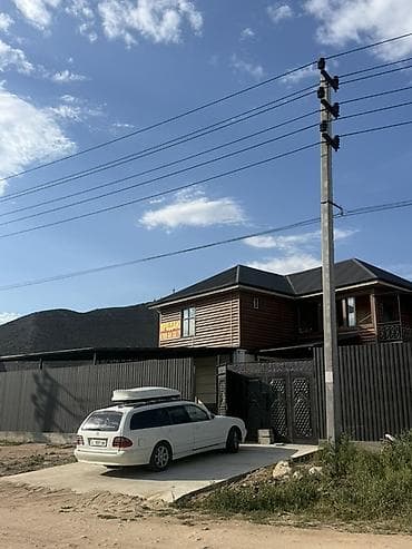 район ауца: Продаётся двухэтажный жилой дом с бизнесом (гостиничные услуги), в — 1