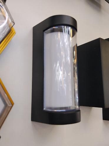study lamp: Настенный светильник (бра) в современном стиле. - Форм-фактор — 2