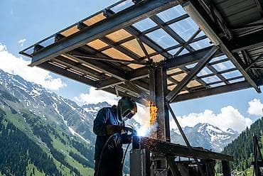 апарат для стяшки: Сварочный аппарат, Ручная дуговая сварка — 1