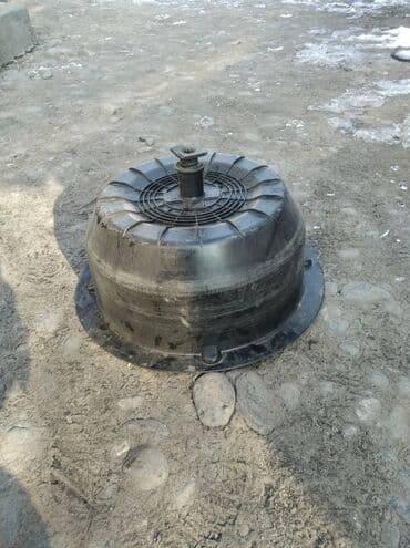 фит обшивка: Пыльник запасного колеса w124.210 — 1