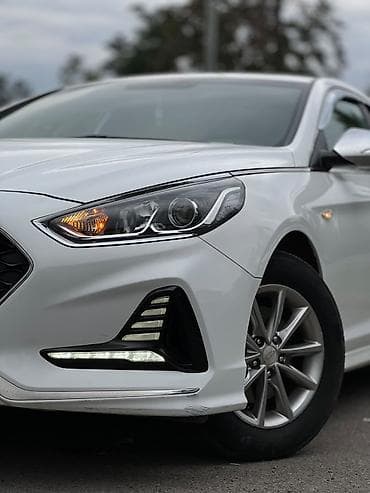 кадиллак седан: Hyundai Sonata: 2020 г., 2 л, Автомат, Газ, Седан — 7