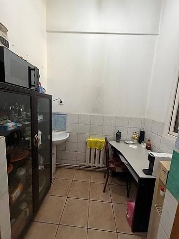 Кыймылсыз мүлк: 📍ул. Московская 🔘Этажи 1/8 🔘97м² Продается коммерческое помещение на — 6