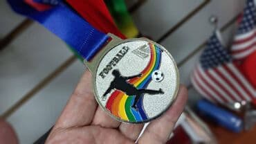 продаю медали: 💬 Наш новый адрес: ул Тимирязева 65 пер Токтогула 💚💚💚 ✅ Медали — 9