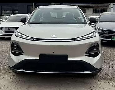 geely e5: Changan Qiyuan Q05: 2026 г., 0.1 л, Автомат, Электромобиль, Хэтчбэк — 1