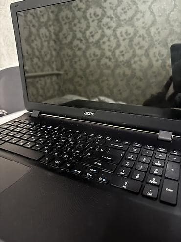 surface 4: Ноутбук Acer, классический черный корпус с текстурным узором — 2