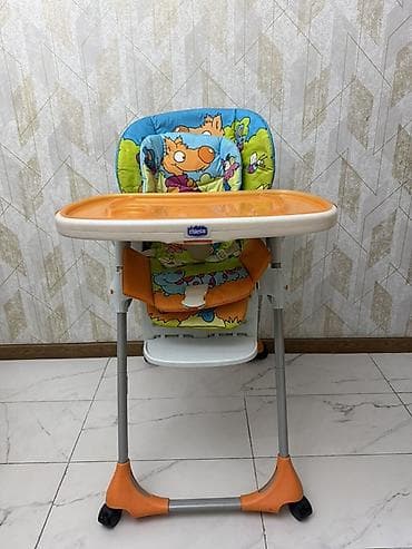 Стульчик для кормления, Б/у, Chicco, Пластик, Другой вид, цвет - Оранжевый, Самовывоз