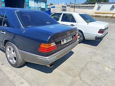 мерседес бенс s class: Mercedes-Benz W124: 1989 г., 2 л, Механика, Бензин, Седан — 5