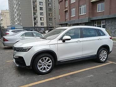 электромобиль: Продаю Электромобиль кроссовер (белый цвет, 5 дверей) Основное: - — 4