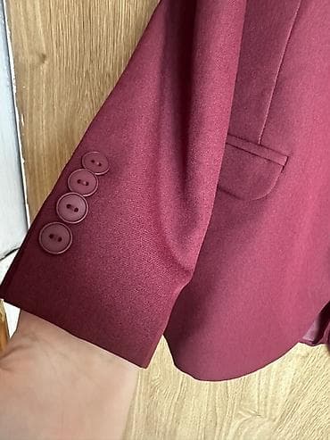 Шубы: Женский пиджак ARUSHA, размер S. - Цвет: глубокий бордовый (винный). - — 2