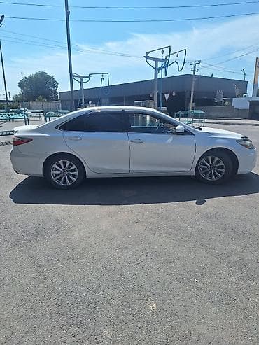 Toyota Camry: 2015 г., 2.5 л, Автомат, Бензин, Седан — 4