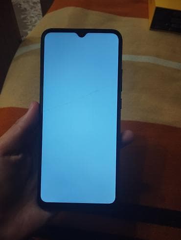 poco x5: Poco C40, Б/у, 64 ГБ, цвет - Черный, 2 SIM — 3