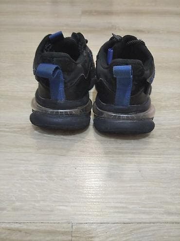 Школьная форма: Кроссовки в отличном состоянии, как новые, носили недолго, 28 размер — 4