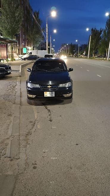 Daewoo Nexia: 2008 г., 1.5 л, Механика, Бензин, Седан