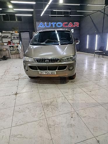 Hyundai Starex: 1997 г., 2.5 л, Механика, Дизель, Минивэн