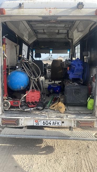 аварийноя: Mercedes-Benz Vario: 1995 г., 3.3 л, Механика, Дизель, Фургон — 4