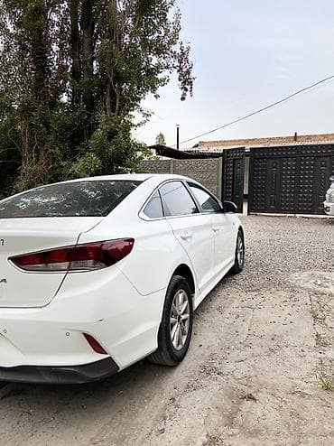 Транспорт: Hyundai Sonata: 2019 г., 2 л, Автомат, Газ, Седан — 8