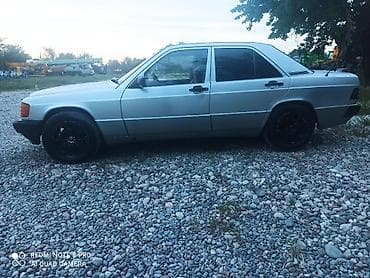 Унаа сатуу: Mercedes-Benz 190: 1991 г., 1.8 л, Кол менен иштөөчү, Бензин, Седан — 6