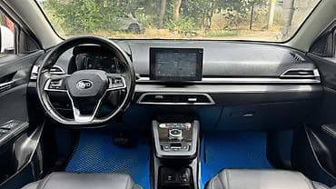 w211 5: BYD E3: 2020 г., 0.1 л, Автомат, Электромобиль, Седан — 6