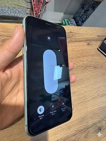 айфон 11 по: IPhone 11, Зеленый, 72 % — 10