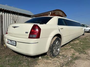 стол стулья для кафе: Лимузин Chrysler 300C (удлиненная версия) - Кузов: белый — 5