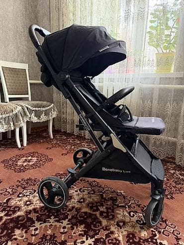 кресло maxi cosi cabriofix: Коляска, Другой бренд, цвет - Черный, Б/у — 2