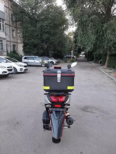Скутеры: 180 куб. см, Бензин, Новый — 6
