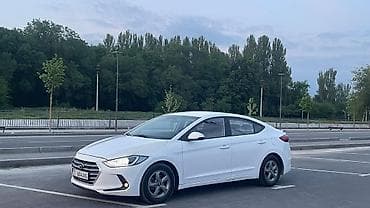 Продажа авто: Hyundai Elantra: 2017 г., Автомат, Седан — 7