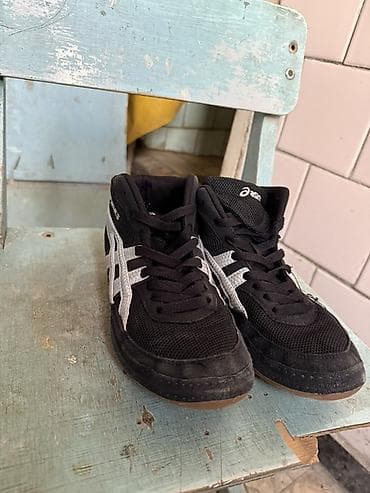 сороконожки найк: Кроссовки Asics для единоборств (борцовки/рестлинг). - Модель — 3