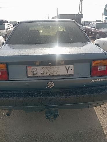 лак авто: Volkswagen Jetta: 1990 г., 1.8 л, Механика, Бензин, Седан — 1
