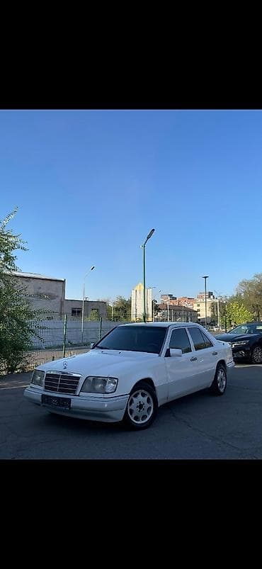 Mercedes-Benz W124: 1994 г., 2 л, Механика, Бензин, Седан