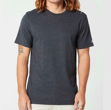 Футболкалар: Volcom 3 в 1 модель: приталенная состав: хлопок 100% размер: S,M,XL — 4