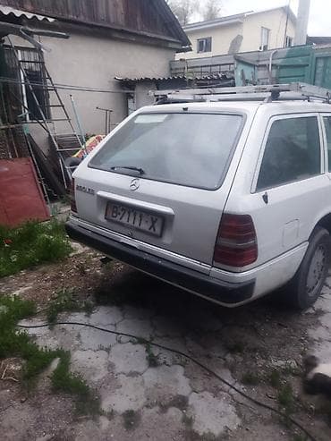 e53 4 8: Mercedes-Benz W124: 1991 г., 2 л, Механика, Бензин, Универсал — 9